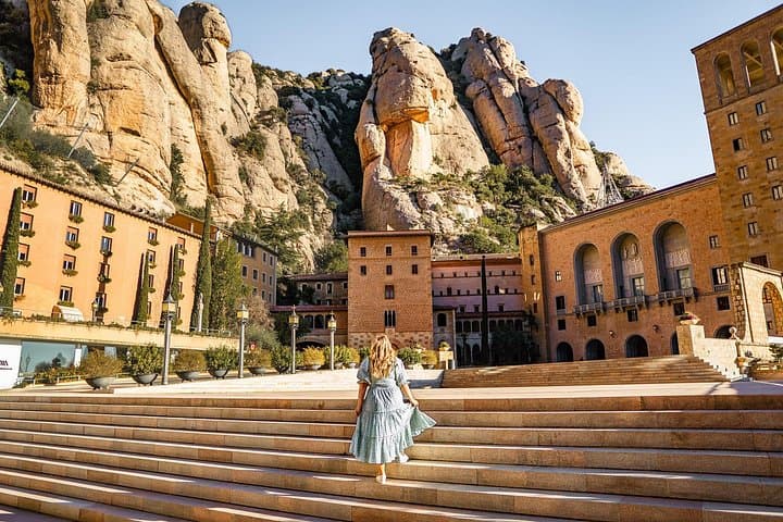 Tour Privado a Montserrat con Recogida en el Hotel de Barcelona — foto 4