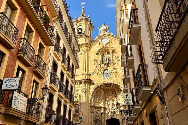 Historische Stadtführung in San Sebastian mit Pintxo und Getränk — Foto 5
