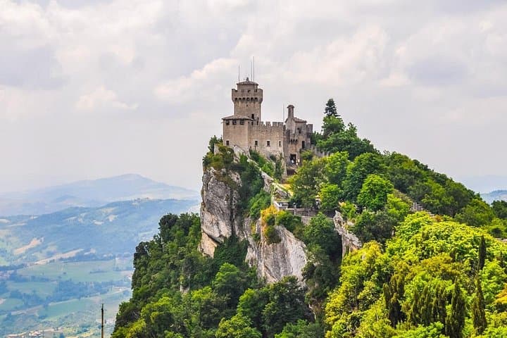 Tagesausflug von Florenz zur Republik San Marino — Foto 2