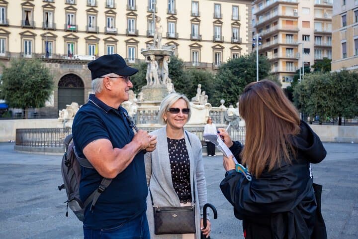 Tour Privato di Napoli: Cappella Sansevero, Spaccanapoli e Pasticceria — foto 2