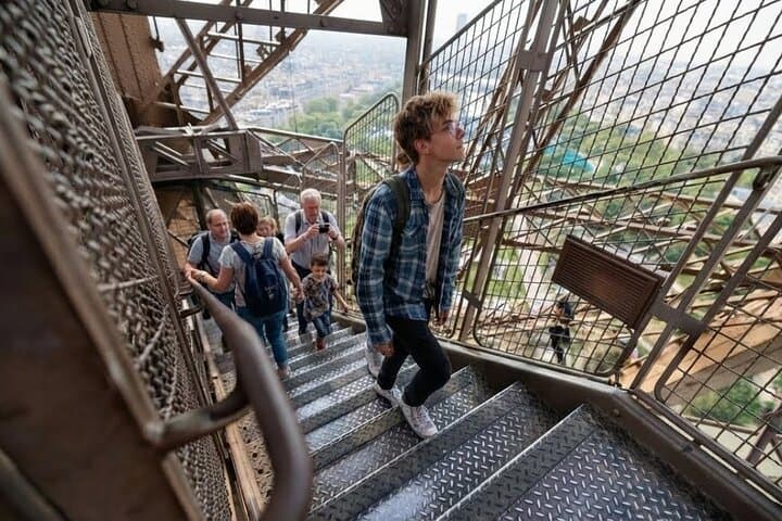 Eiffelturm Reservierter Zugang Tour bis zur 2. Etage oder zum Gipfel — Foto 5