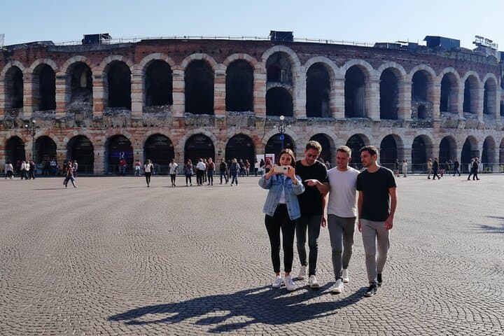 Selbstgeführte Wanderung durch Verona mit Audioguide — Foto 2