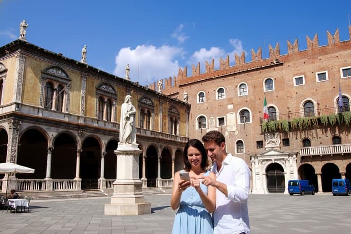 Selbstgeführte Wanderung durch Verona mit Audioguide — Foto 4