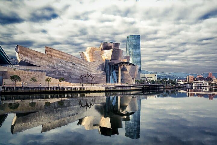 Tour Privato per Piccoli Gruppi al Museo Guggenheim di Bilbao — foto 5