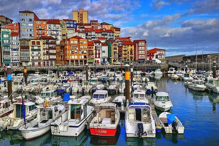 Visite guidée de Gaztelugatxe, Bermeo et Gernika au départ de Bilbao — photo 2