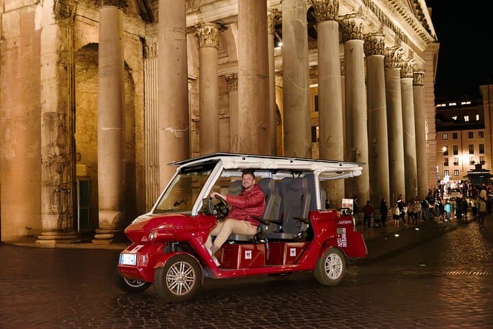 Roma di Notte: Tour in Golf Cart — foto 3