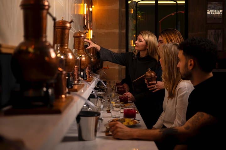 Paris Craft Distillery Mach deinen eigenen Gin Workshop