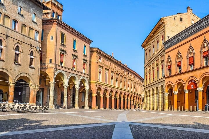 Tour Privado Guiado en Bologna con Móvil — foto 2