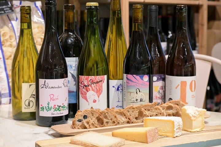 Verkostungserlebnis von 8 Weinen und 4 Käsesorten in Nizza