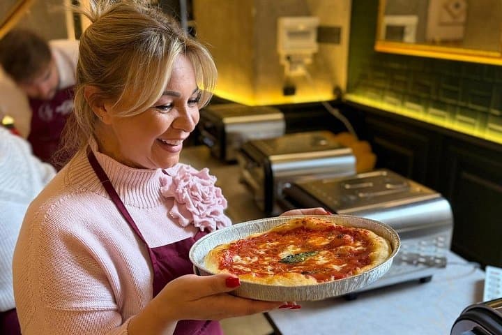Pizza und Tiramisu Kochkurs in Neapel — Foto 2