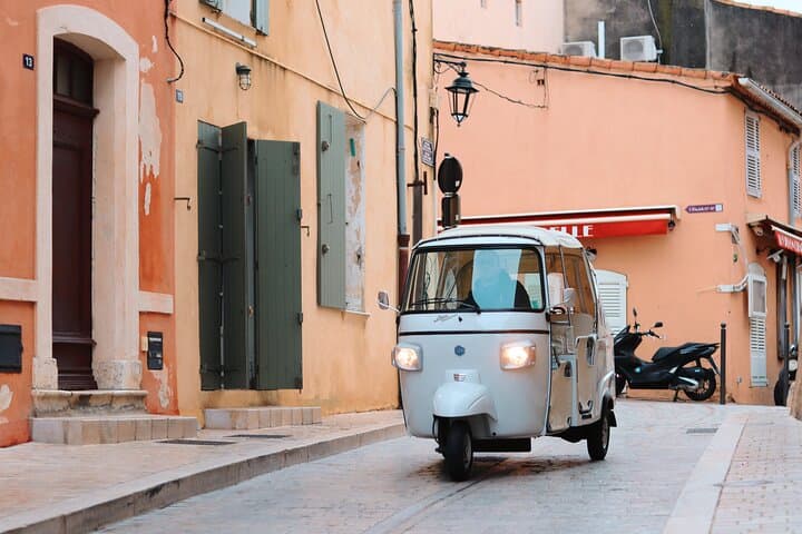 Excursión de un día completo a Saint-Tropez con cruce en ferry desde Niza — foto 2