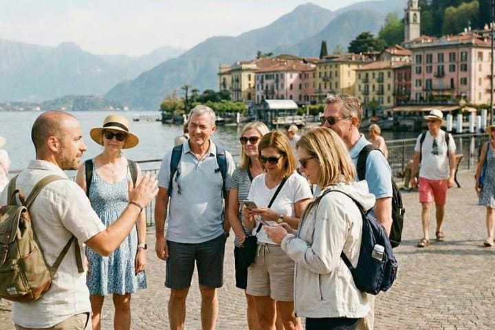 Tour in piccolo gruppo del Lago di Como: Bellagio, Varenna, Gola Nascosta e Barca — foto 3