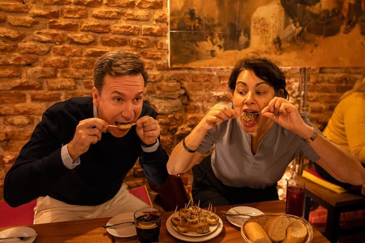 Essen in Madrid: Kulinarische Stadtführung, Kleingruppen Tapas & Wein — Foto 5
