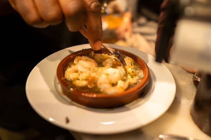 Essen in Madrid: Kulinarische Stadtführung, Kleingruppen Tapas & Wein — Foto 4