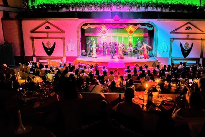 Spettacolo di Flamenco e Cena a Siviglia — foto 2