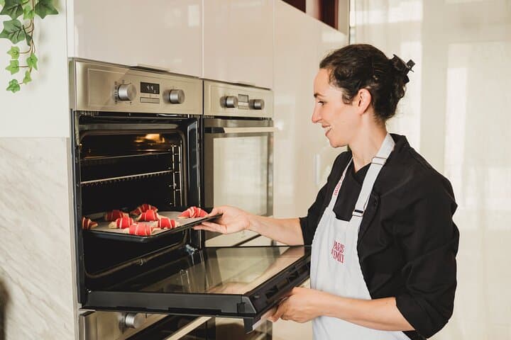Paris Croissant Baking Class — photo 4