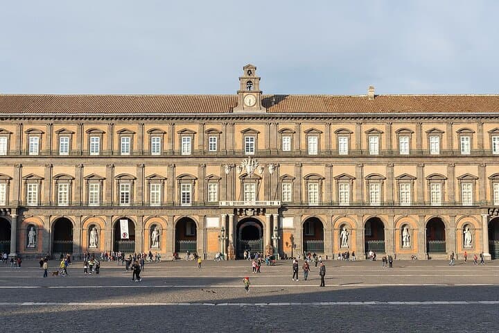 Private Walking Tour von Royal Naples und dem Bourbon-Erbe — Foto 3