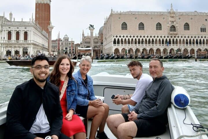 Tour dell'Isola di Poveglia da Venezia (Tour Privato) — foto 5