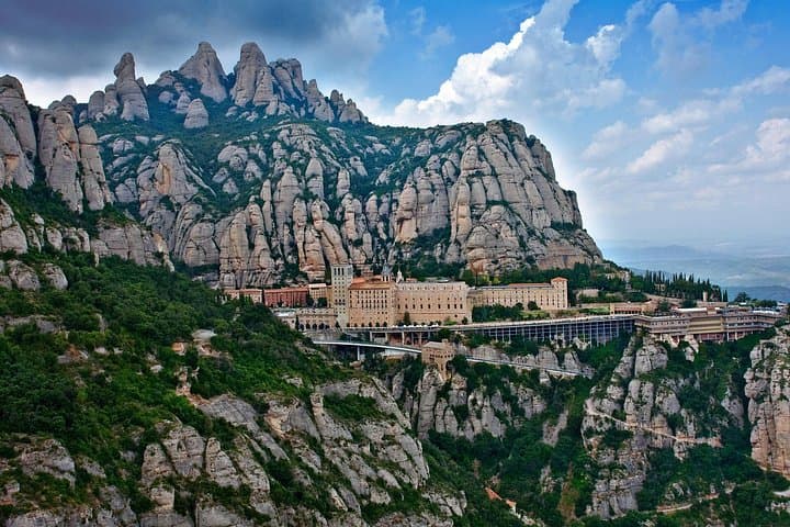 Tour di Montserrat, Girona e Costa Brava in piccolo gruppo — foto 4