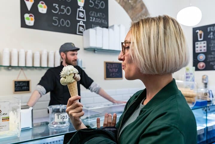 Rome Twilight Trastevere Food Tour — photo 3