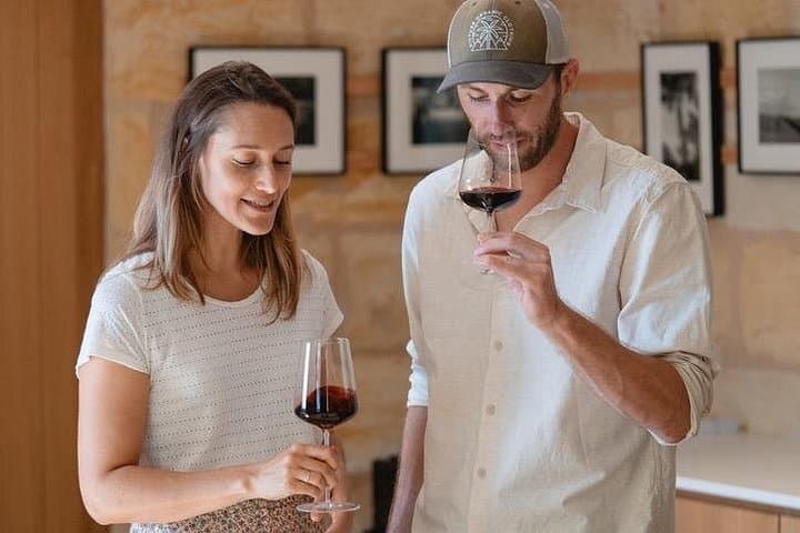 Visite privée de vignobles de Bordeaux en Citroën décapotable — photo 2