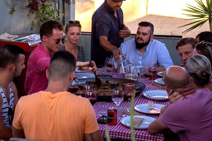 Barcelona Rooftop Paella Kochkurs mit Sangria — Foto 2