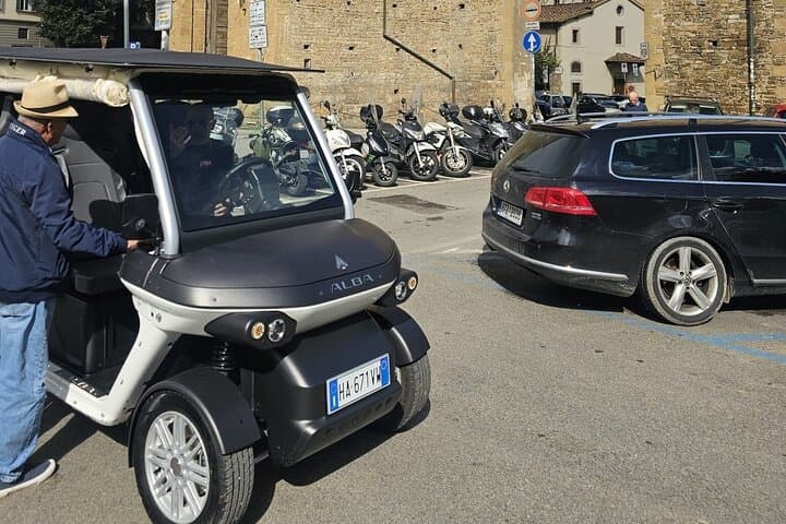 Tour Privado en Carrito de Golf por Florencia con Degustación de Comida y Michelangelo — foto 3