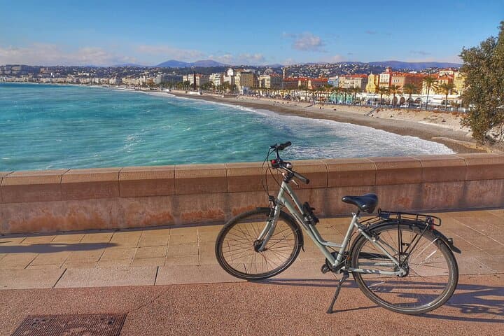 Location de vélos en libre-service à Nice — photo 3