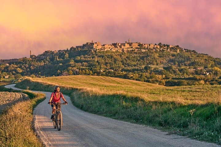 Tour del Vino a Montepulciano e Montalcino, Toscana — foto 3