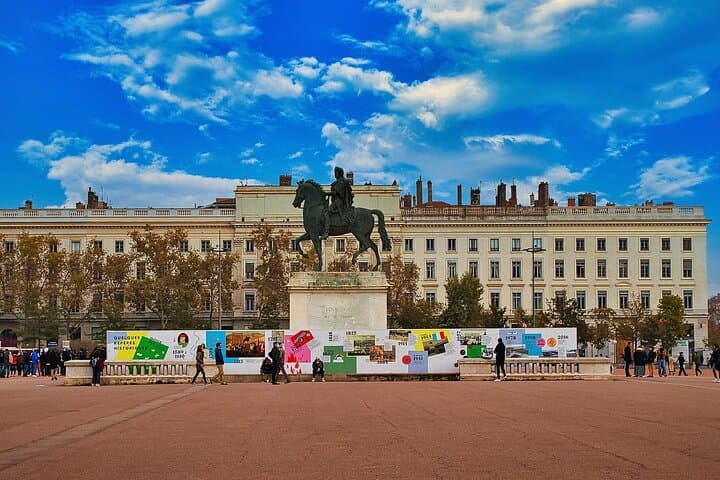 Tour a pie autoguiado de Lyon — foto 3