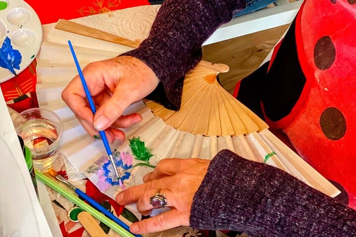 Laboratorio di Pittura di Ventagli Spagnoli a Valencia — foto 2