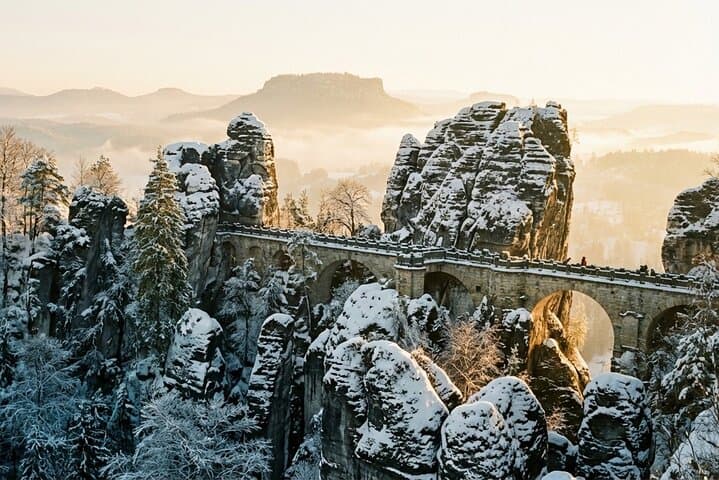 Bohemian und Sächsische Schweiz Tagesausflug All-Inclusive-Wintertour — Foto 3