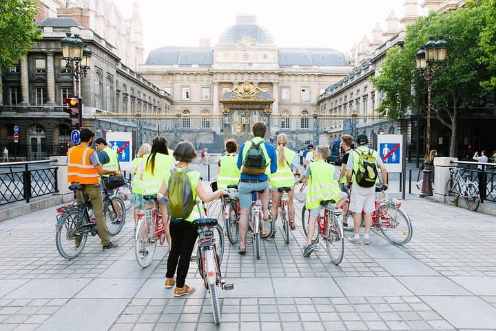 Visite en vélo de Paris au crépuscule — photo 5