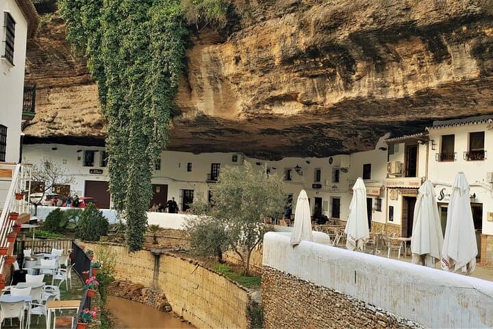 Privater Tagesausflug von Sevilla zu den Weißen Dörfern und Ronda — Foto 5