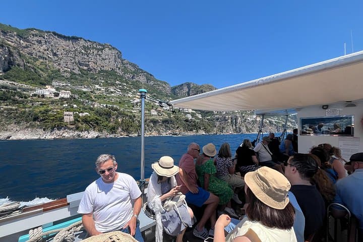Avventura sulla Costiera Amalfitana: Ravello e Crociera in Barca da Amalfi — foto 4