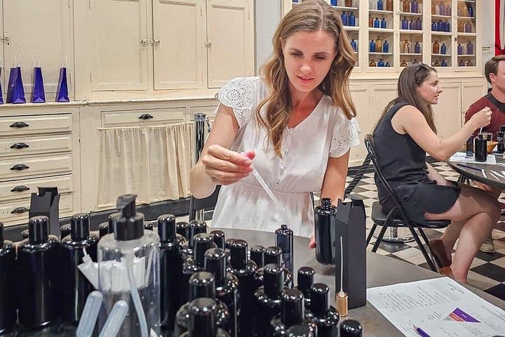 Tour de Perfume y Vino en la Riviera Francesa — foto 4