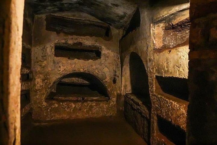 Tour di Gruppo delle Catacombe di Roma e delle Cripte Cappuccine — foto 5