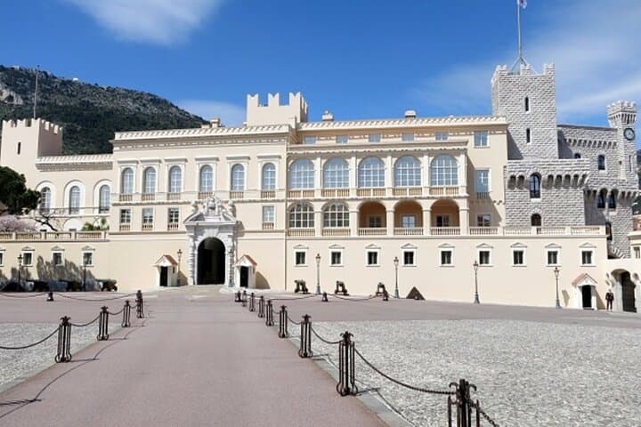 3 Länder an 1 Tag: Exklusive Private Tour durch Nizza, Èze, Monaco und Italien — Foto 2