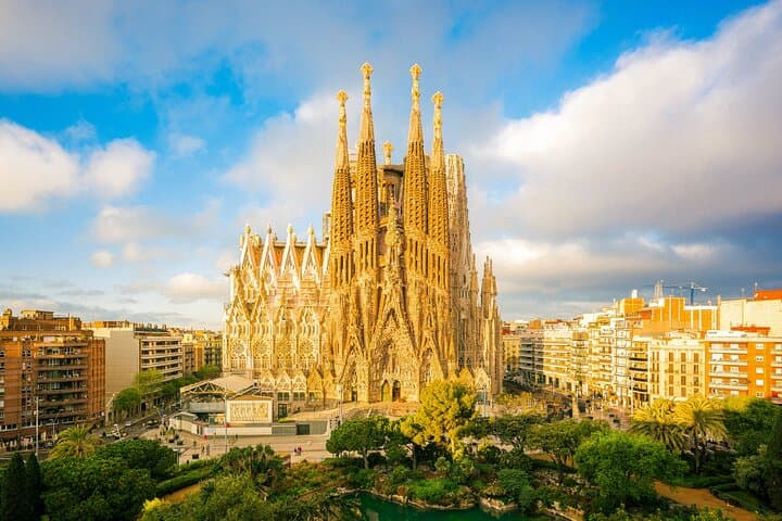 Tour combinato Sagrada Familia e Park Güell di Gaudí a Barcellona — foto 2