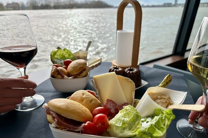 Weinverkostungskreuzfahrt Bordeaux — Foto 3