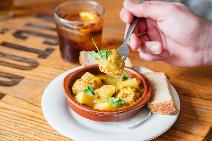 Gourmet Tapas und Wein Tour in Málaga