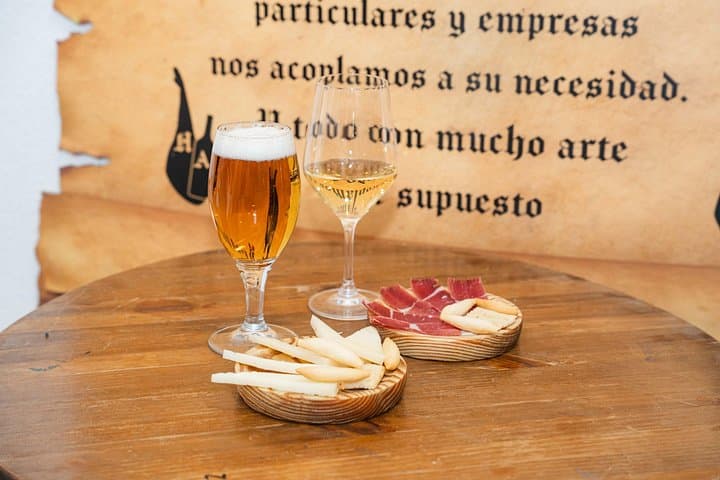 Tour Gourmet di Tapas e Vini a Málaga — foto 4