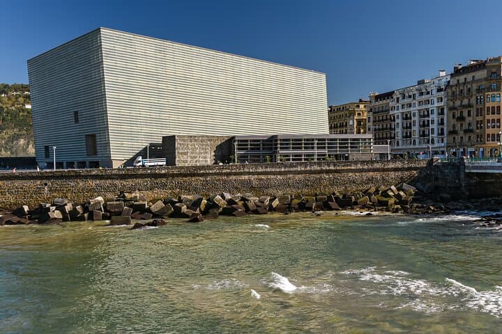 San Sebastián Geschichte & Highlights Stadtführung — Foto 4
