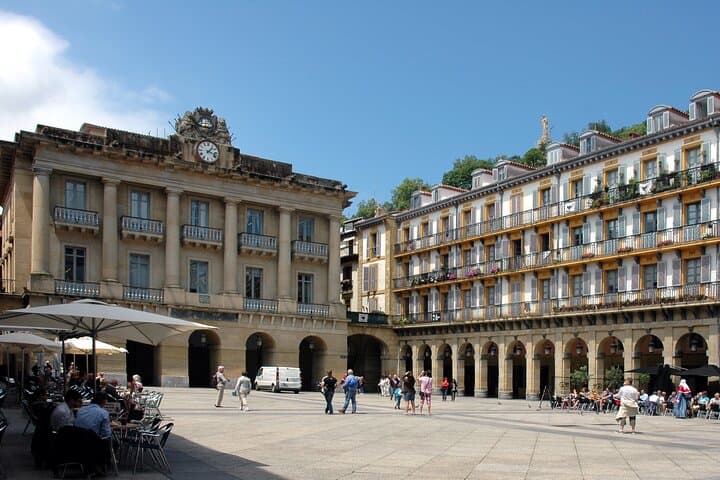 San Sebastián Geschichte & Highlights Stadtführung — Foto 3