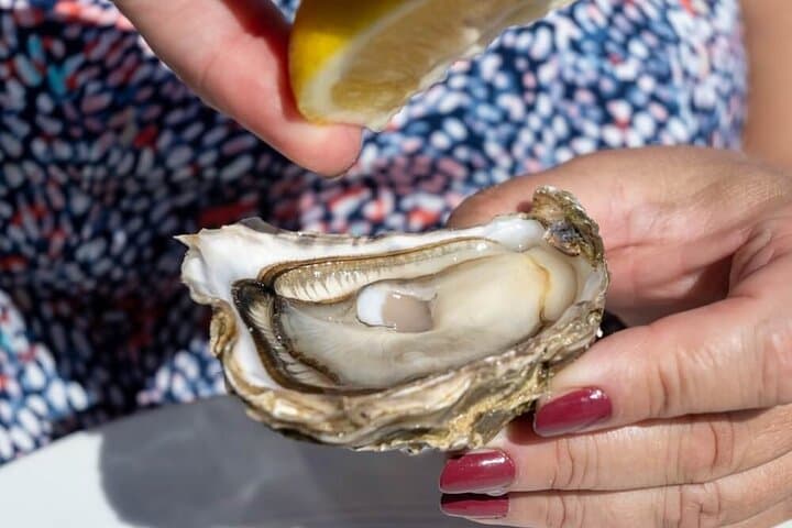 Tour Gastronómico en Montmartre y Experiencia de Vino Francés — foto 2