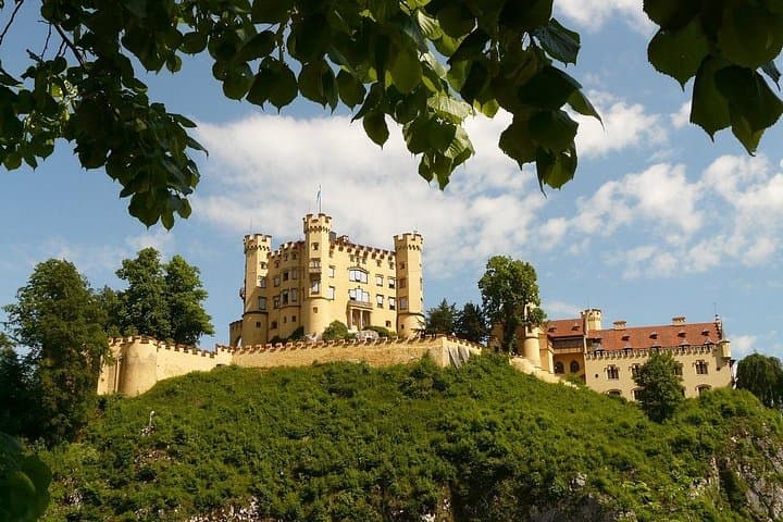 Castelli di Neuschwanstein e Hohenschwangau da Monaco