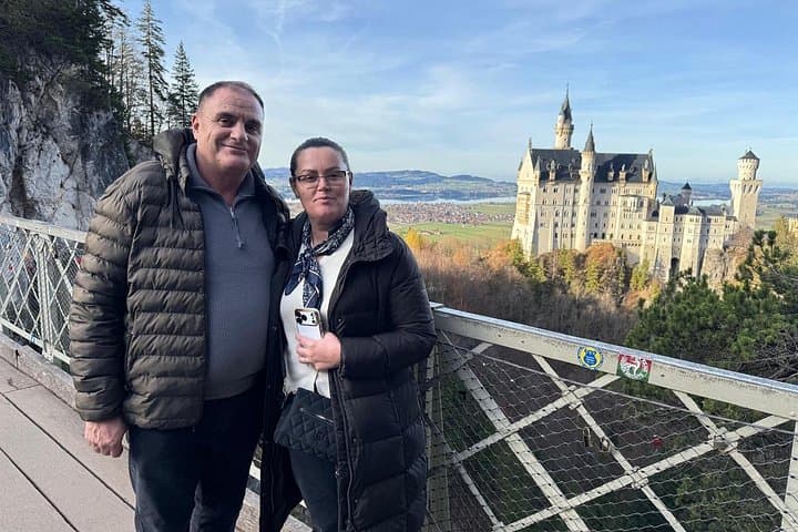 Castelli di Neuschwanstein e Hohenschwangau da Monaco — foto 2