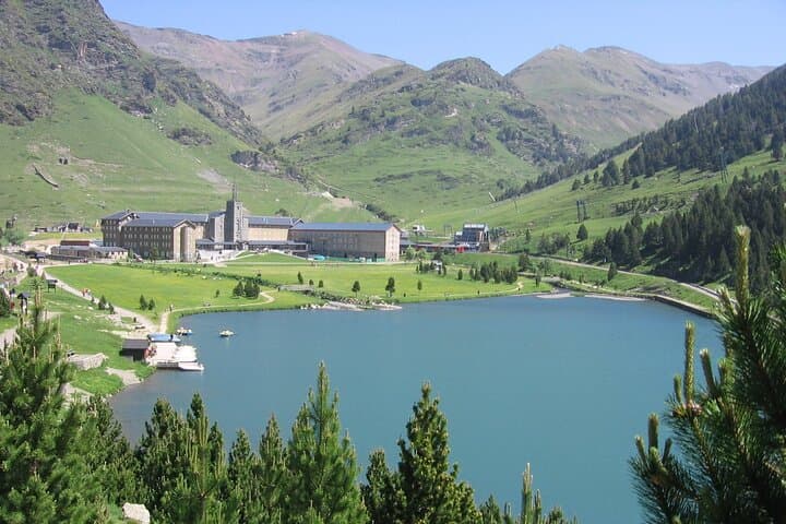 Private Tour zur Vall de Nuria mit der Pyrenäenbahn