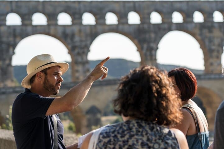 Provenza en un Día Excursión en Grupo Pequeño desde Aviñón — foto 3