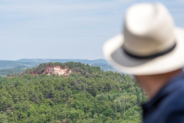 Excursion en petit groupe d'une demi-journée dans les villages du Luberon au départ d'Avignon — photo 3